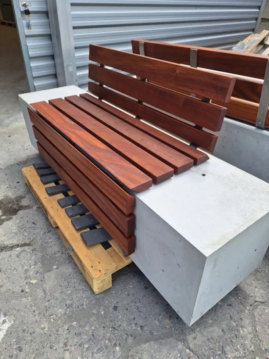 Betonbank mit Rückenlehne 200x50x50 cm