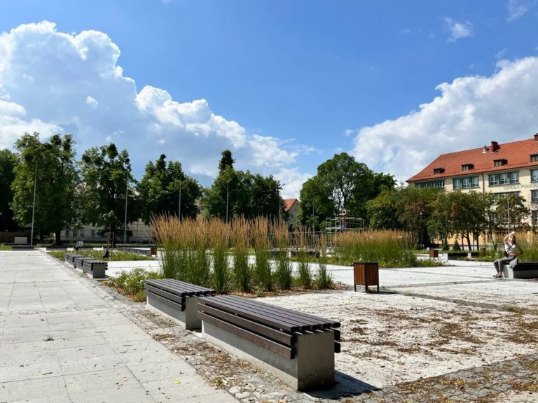Betonbank foto 3