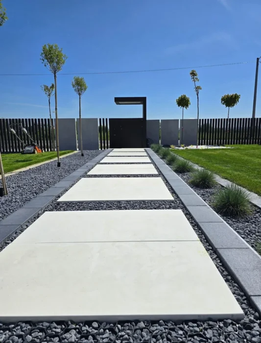 Gartenbetonplatten main foto