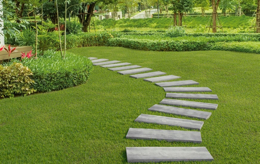 Gestaltungsinspiration: Gartenbetonplatten